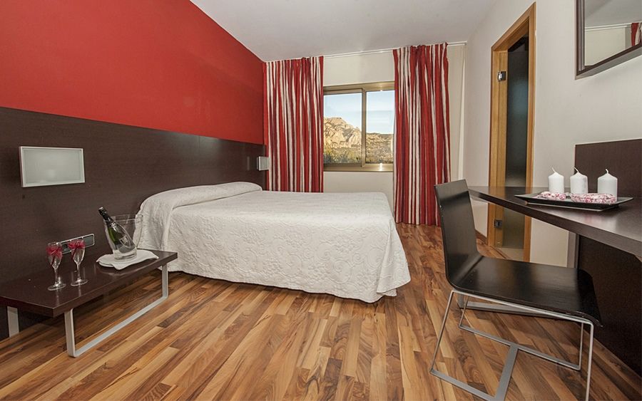 Hotel El Bruc Exterior photo